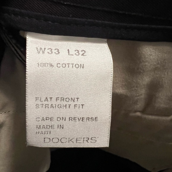 Dockers Straight Fit Pants Size 33x32 - Picture 10 of 10